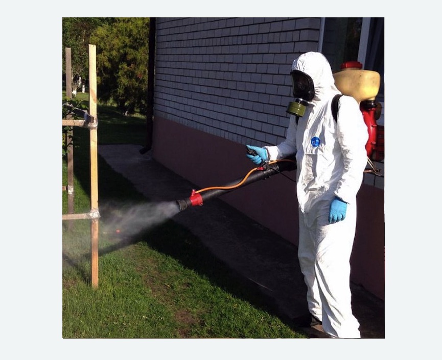 травля клещей на участке в Новомичуринске